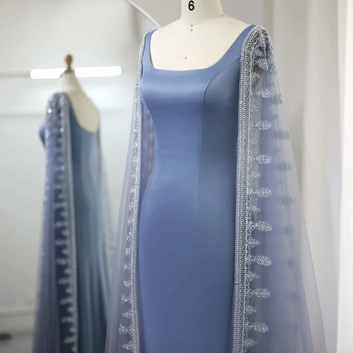 Luxury Crystal Blue Mermaid Dubai Evening Dresses with Cape Sleeves Elegant Arabic Women Wedding Party Gowns SS445