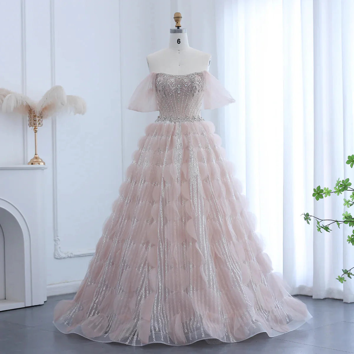 Luxury Crystal Princess Ball Gown Blush Pink Ruffles Evening Dress for Women Wedding Engament Party Dress SS533