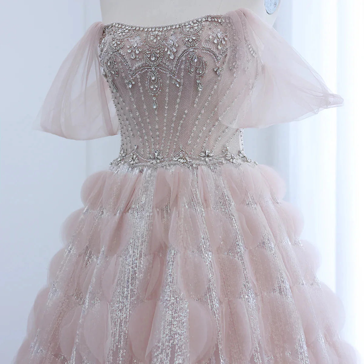 Luxury Crystal Princess Ball Gown Blush Pink Ruffles Evening Dress for Women Wedding Engament Party Dress SS533
