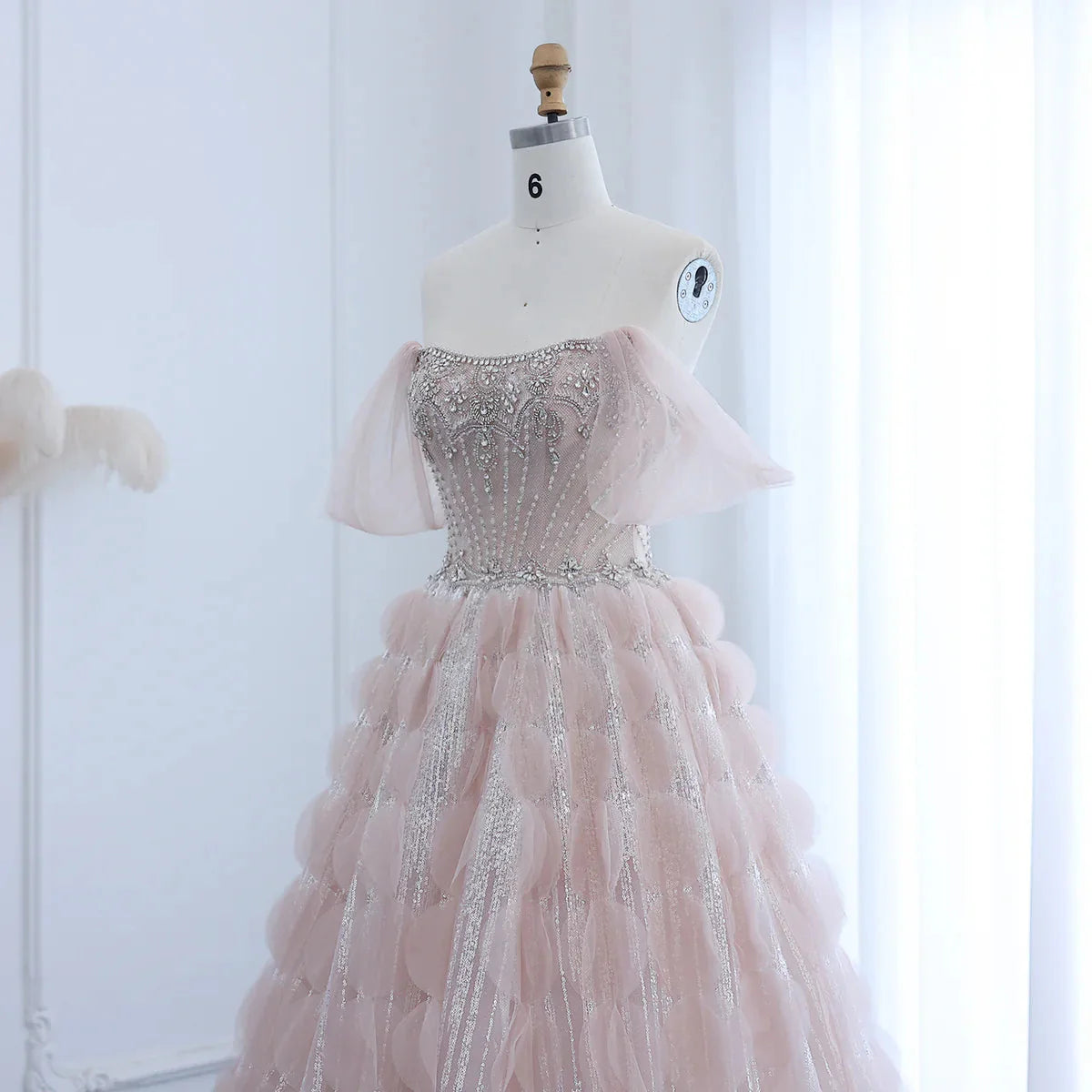 Luxury Crystal Princess Ball Gown Blush Pink Ruffles Evening Dress for Women Wedding Engament Party Dress SS533