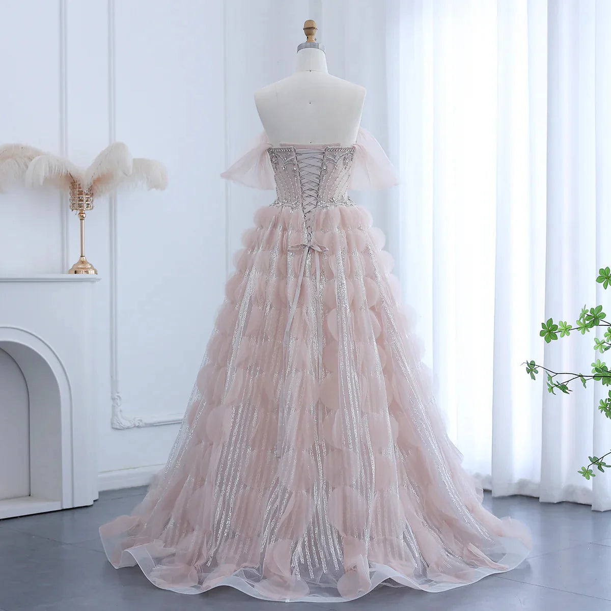 Luxury Crystal Princess Ball Gown Blush Pink Ruffles Evening Dress for Women Wedding Engament Party Dress SS533
