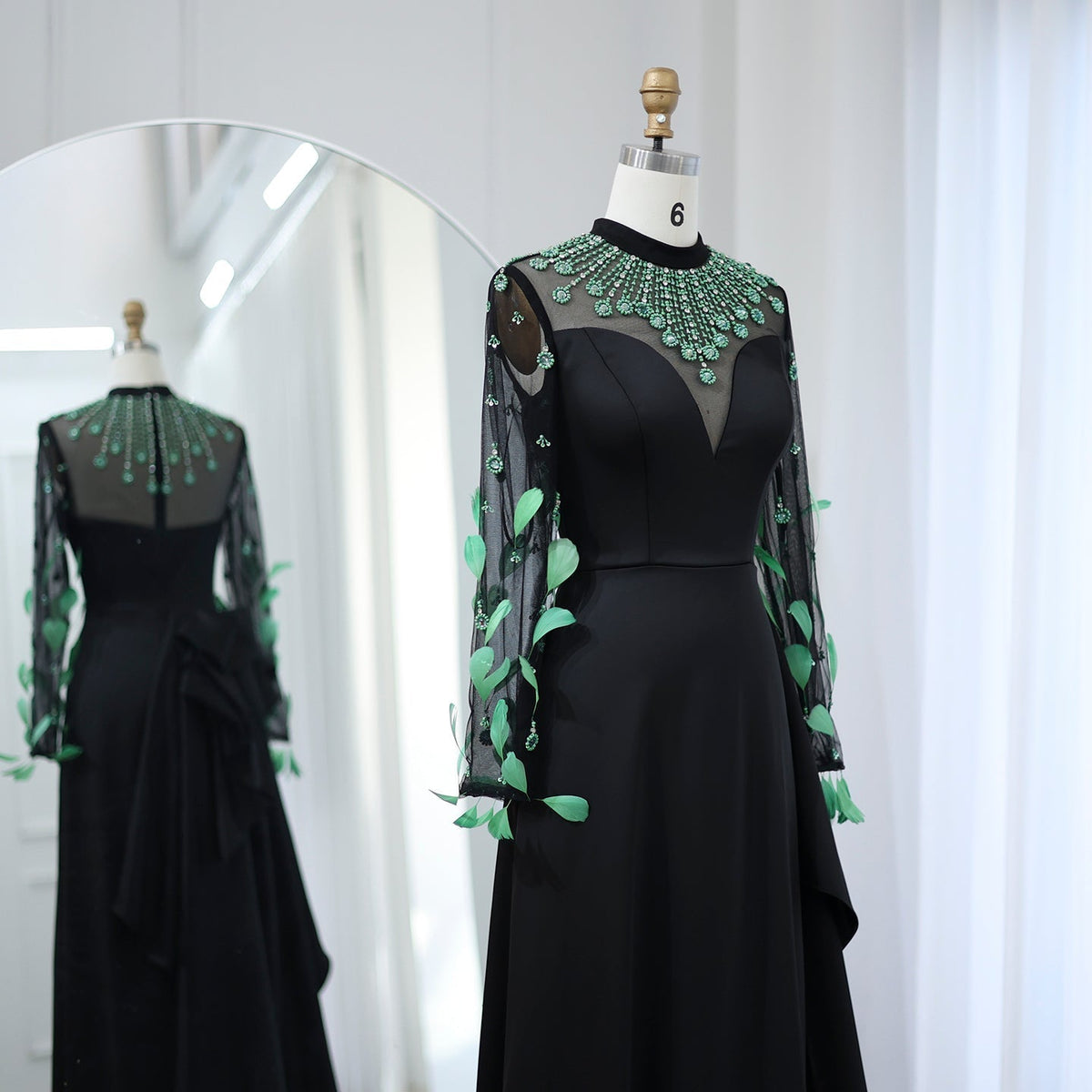 Luxury Dubai Emerald Green Feathers Black Evening Dress Long Sleeves Saudi Arabia Women Formal Party Gowns SS457