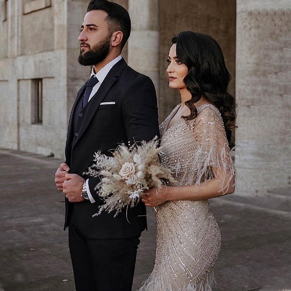Luxury Dubai Feathers Khaki Mermaid Evening Dresses 2023 Elegant for Woman Wedding Party Gowns Cape Sleeves SS210