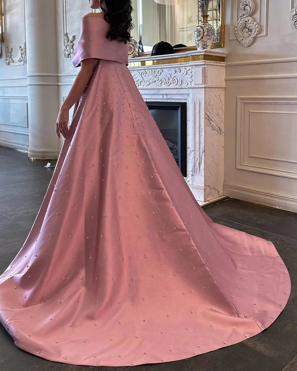 Luxury Dubai Pink Satin Evening Dresses with Train Elegant Off the Shoulder Arabic Women Wedding Party Gowns SS481