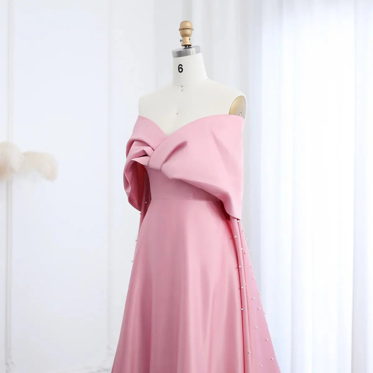 Luxury Dubai Pink Satin Evening Dresses with Train Elegant Off the Shoulder Arabic Women Wedding Party Gowns SS481
