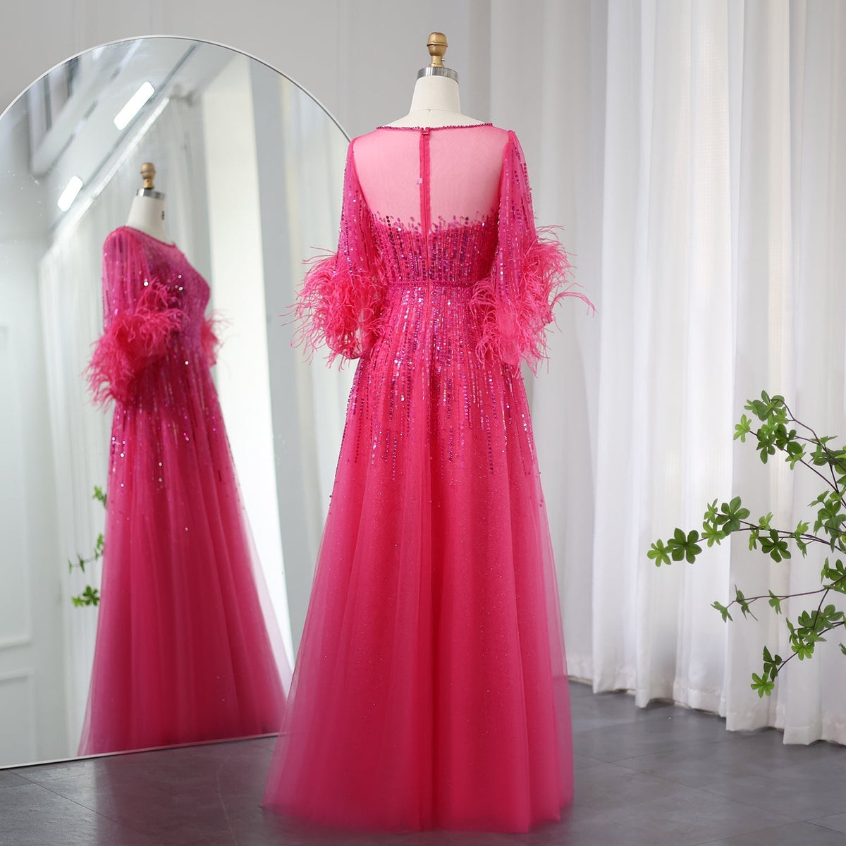 Luxury Feathers Black Dubai Evening Dresses for Women Elegant Fuchsia Arabic Half Sleeve Wedding Party Dress SS339