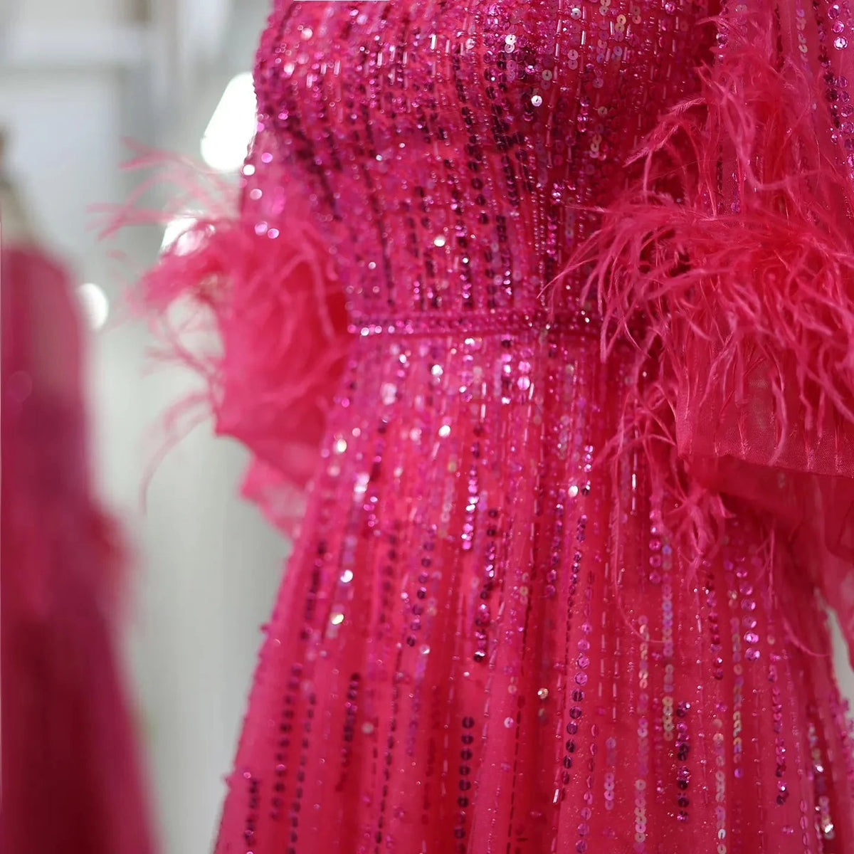 Luxury Feathers Black Dubai Evening Dresses for Women Elegant Fuchsia Arabic Half Sleeve Wedding Party Dress SS339