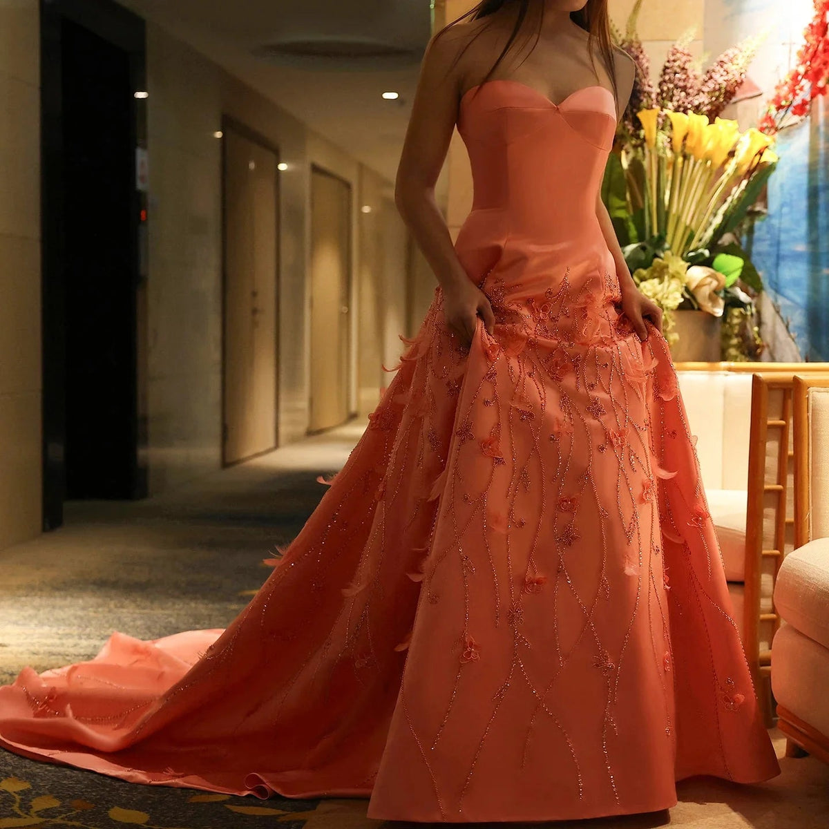 Luxury Feathers Dubai Coral Pink Evening Dresses 3D Flowers Sweeheart Long Women Wedding Formal Party Dress SS470