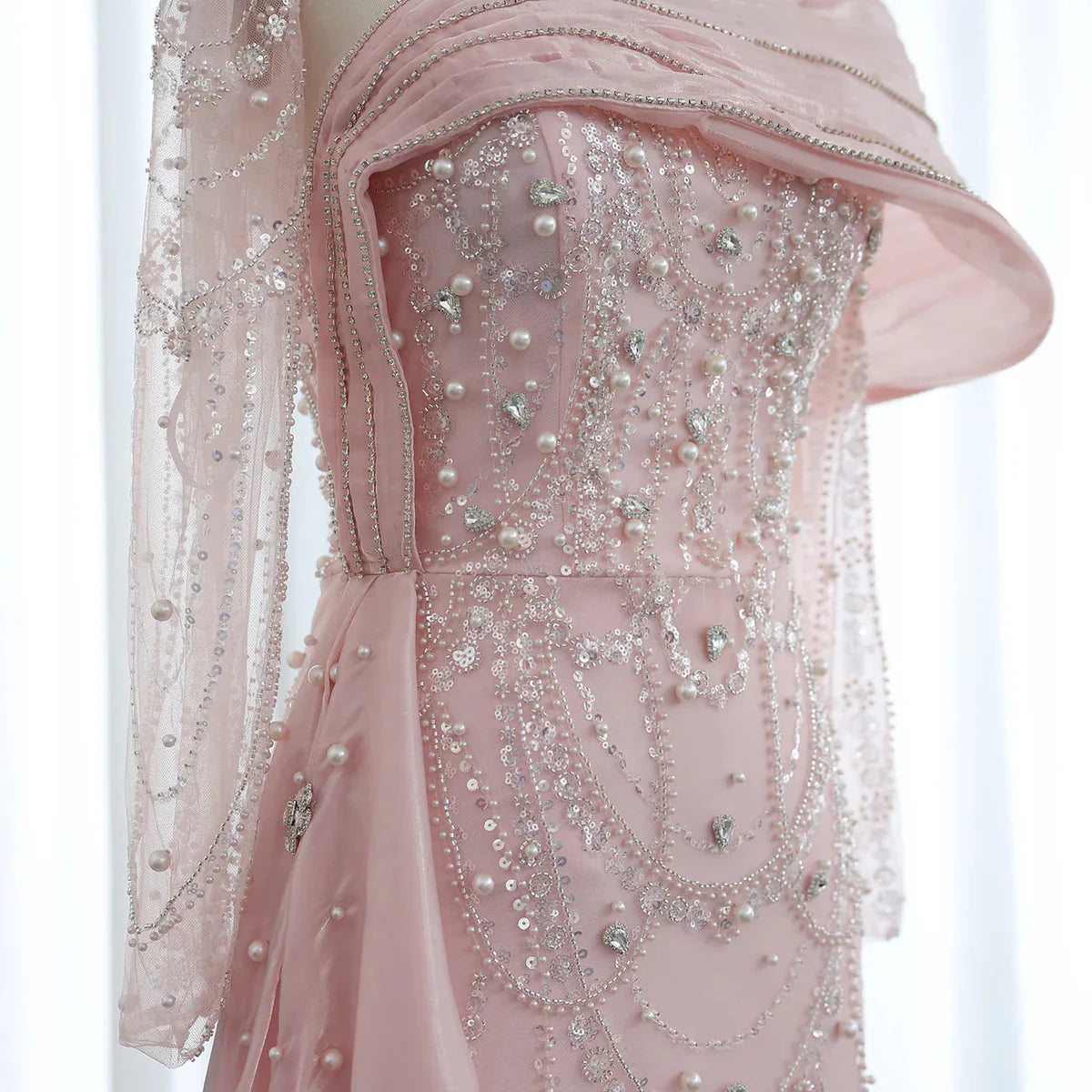 Luxury Nude Crystal Mermaid Evening Dress with Overskirt Long Sleeves Dubai Arabic Wedding Formal Prom Gowns SS256