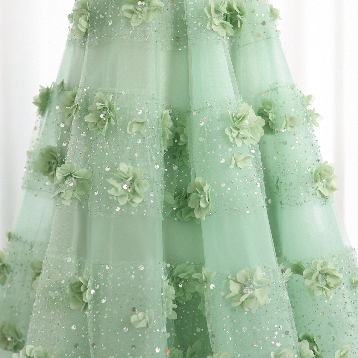 Luxury Sage Green 3D Flowers Dubai Evening Dress with Cape Elegant Swetheart Arabic Women Wedding Party Gowns SS346