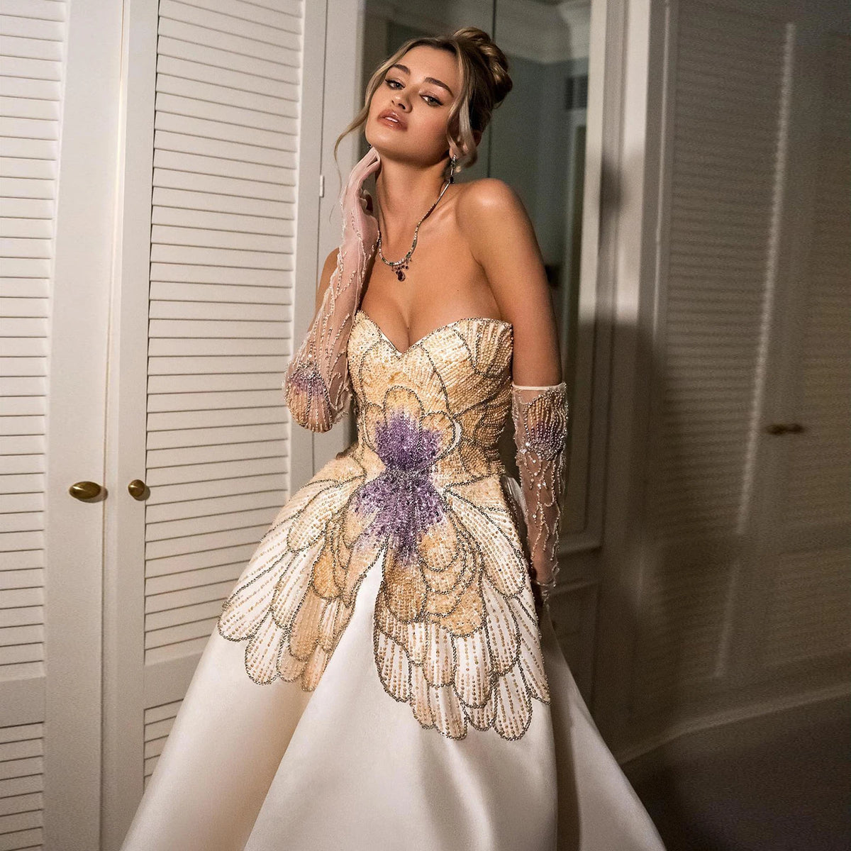 Luxury Beaded Butterfly Beige Evening Dresses for Women SS467