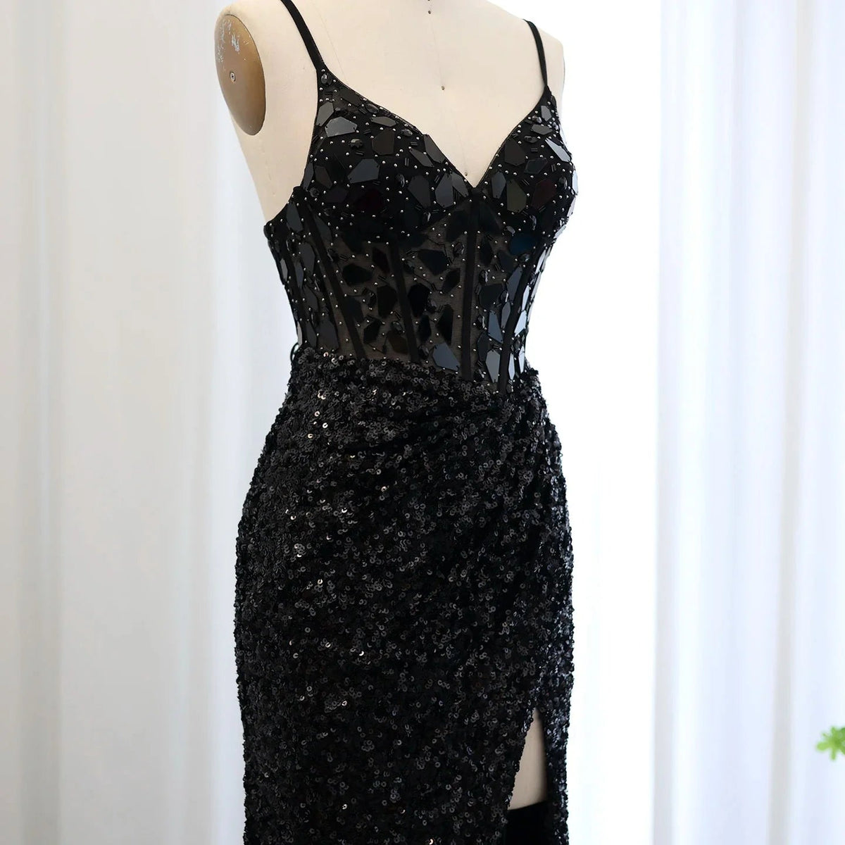 Sexy Spaghetti Straps Wine Red Sequin Mermaid Prom Evening Dresses Elegant Black Silver Long Party Gowns SS166