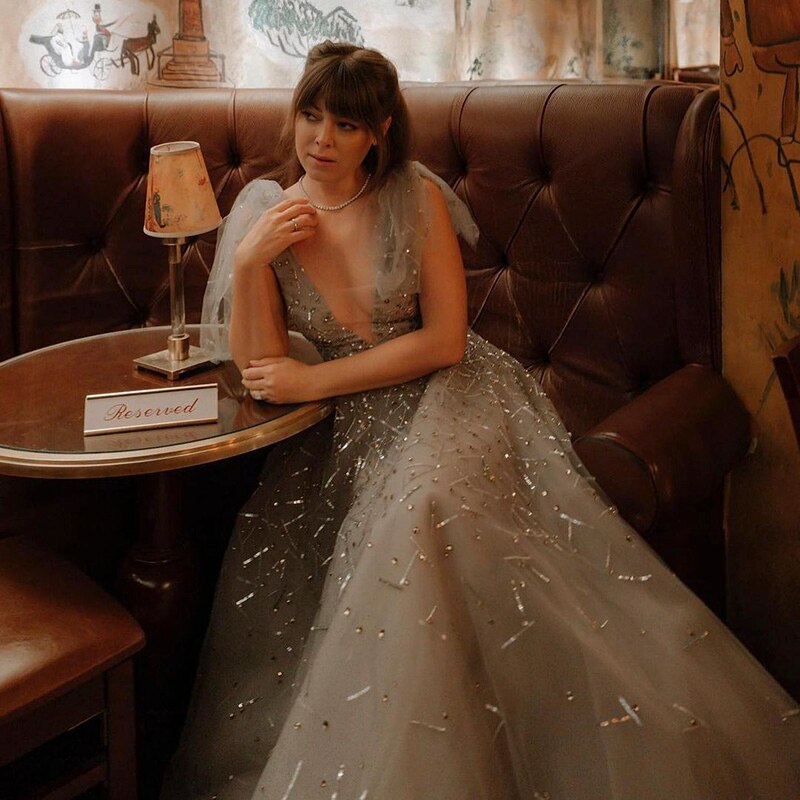 Sexy V-Neck Luxury Dubai Silver Gray Evening Dress for Women Wedding Party Elegant Long Formal Prom Dresses SS097