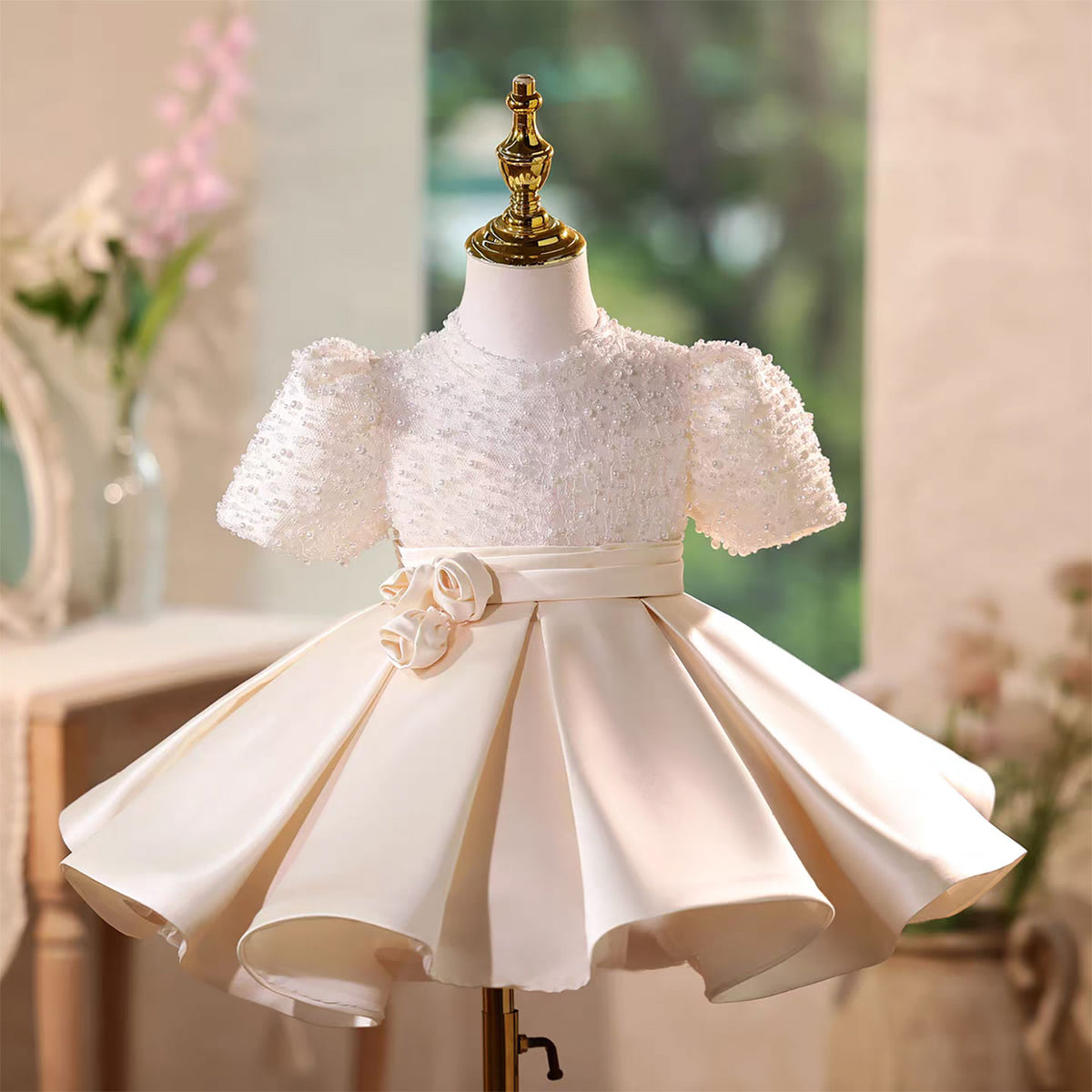 Champagne Flower Girl Dress with Pearl Lace for Birthday Party Ball Gown D135