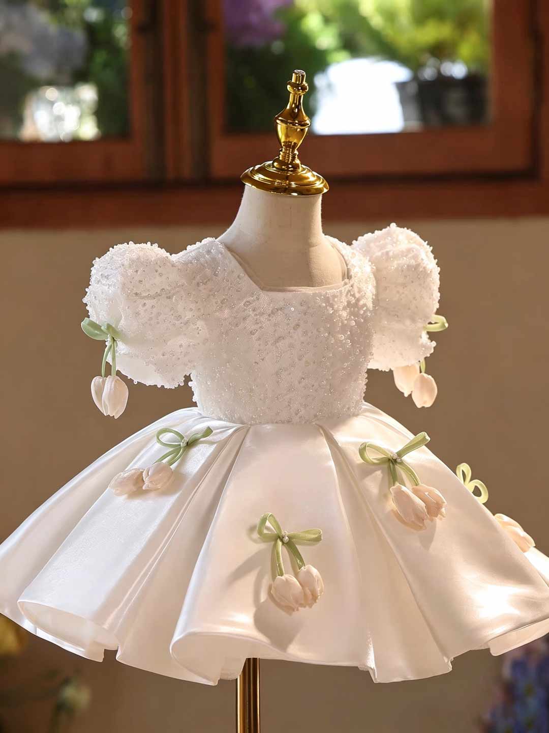 D601 White tulip puff sleeve flower girl dress