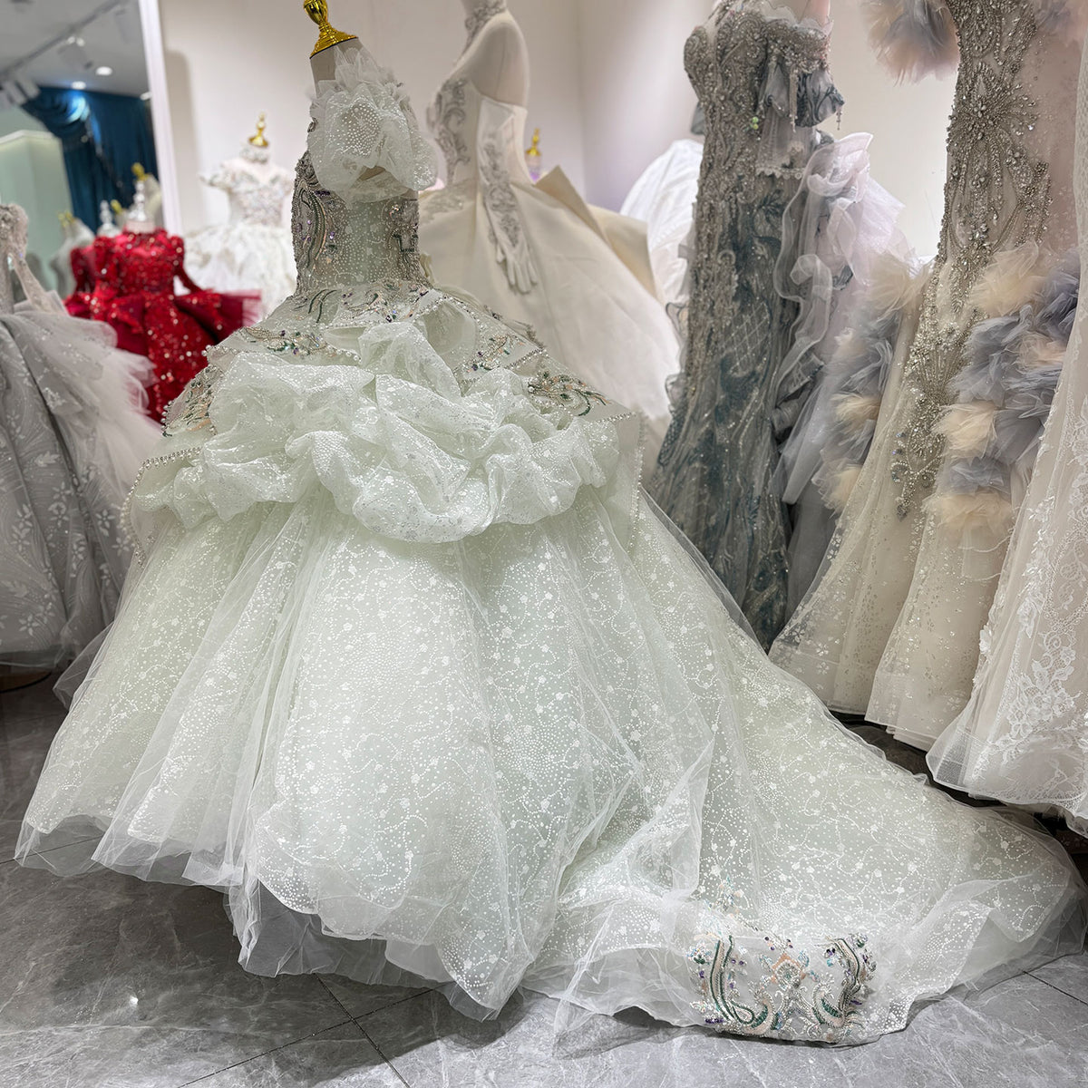 white and green quince dress Luxury Sage Green Quinceanera Dresses Beading Sequined Princess J061