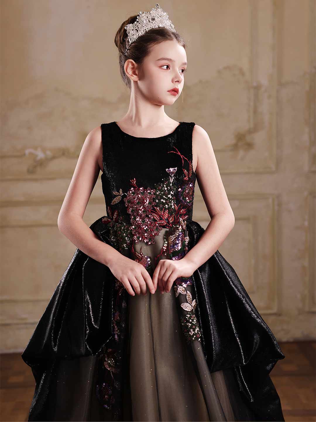 J126 black sequined embroidered flower girl dress 07