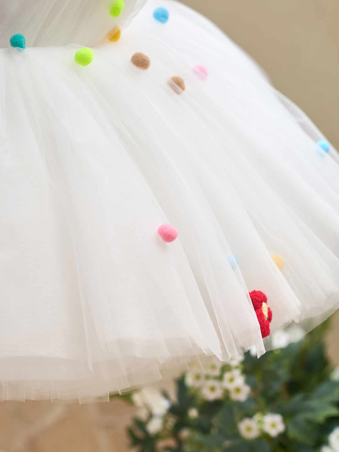 White pom-pom tulle flower girl dress J511 7