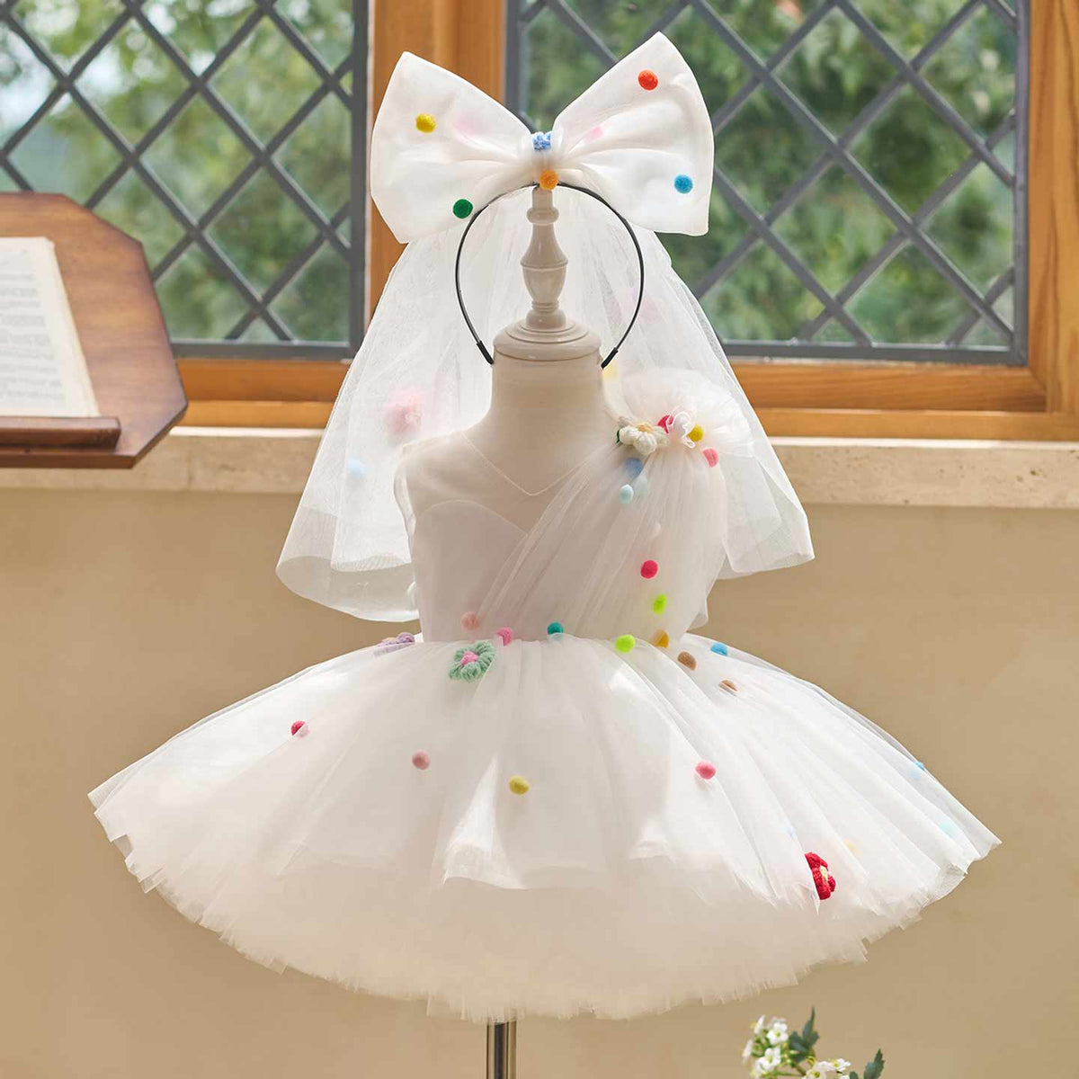 White pom-pom tulle flower girl dress J511 1