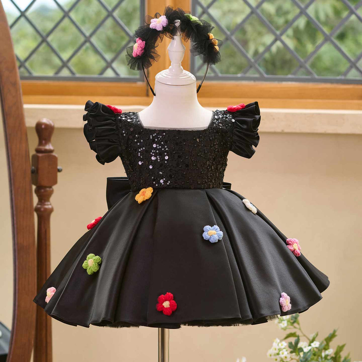 J519 Black sequin flower girl dress