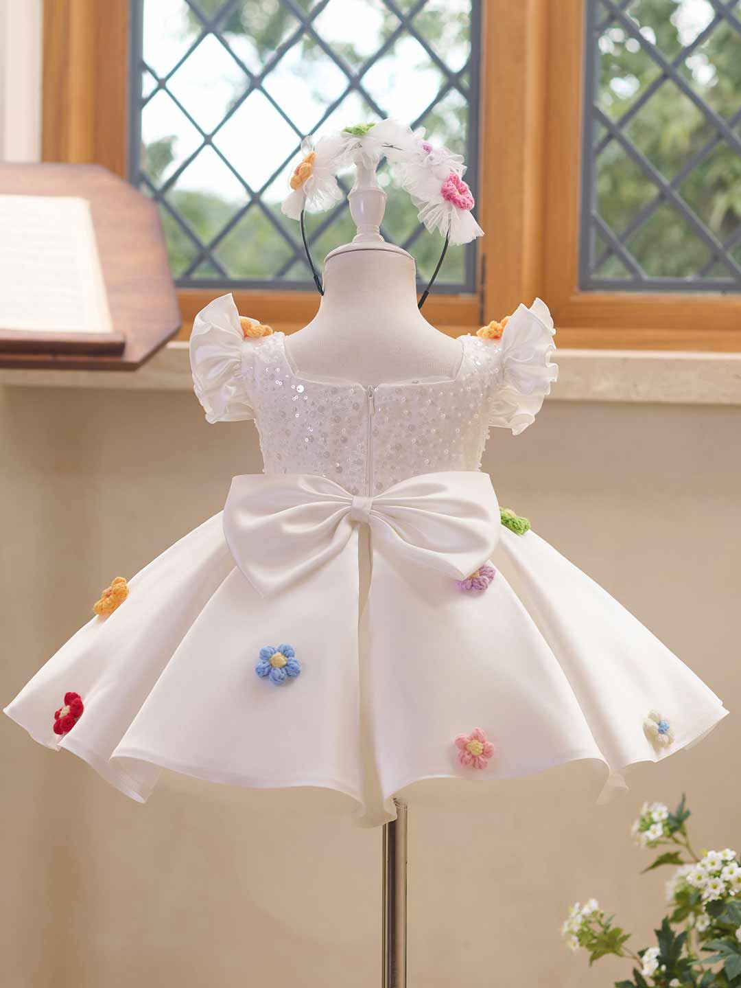 J519 White sequin flower girl dress