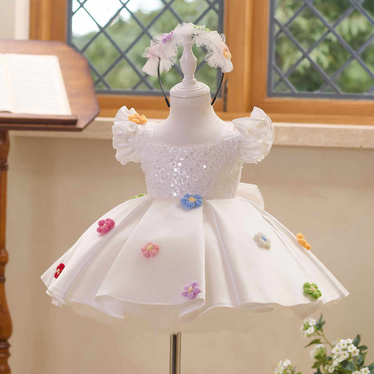 J519 White sequin flower girl dress