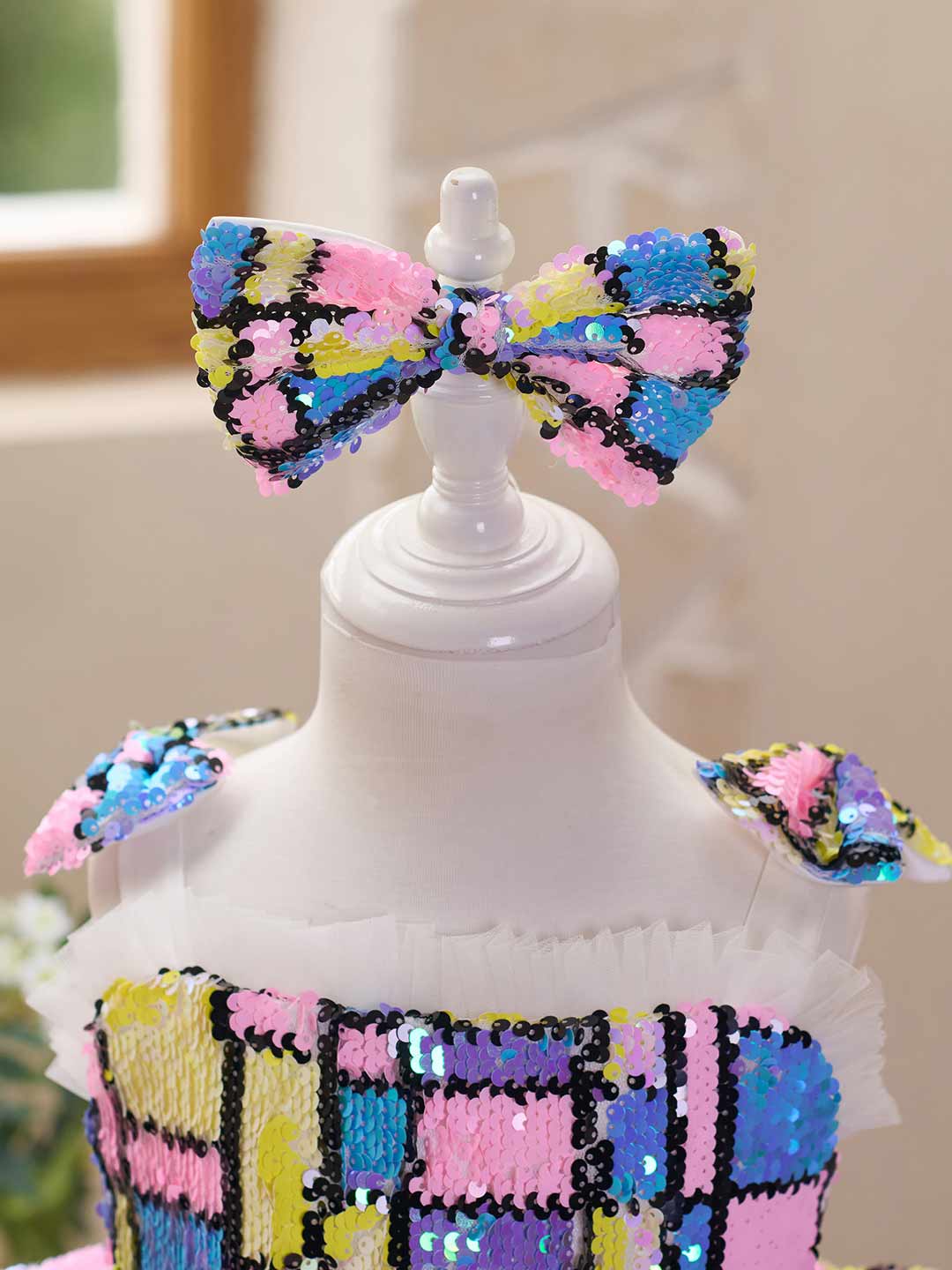 J522 sequin white tulle flower girl dress