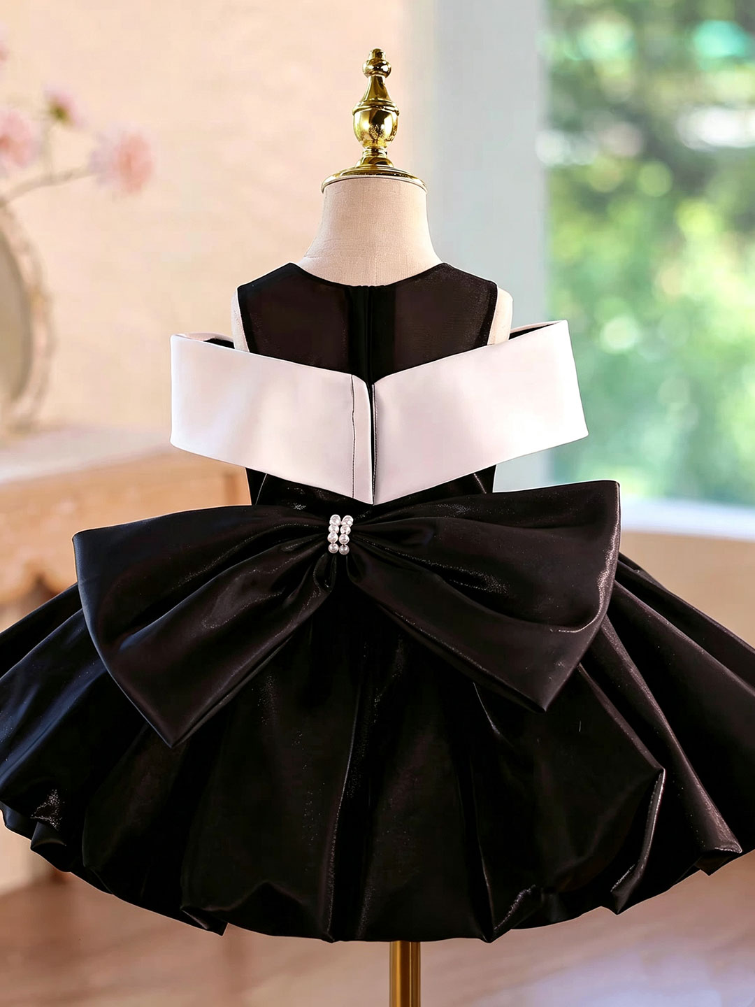 J923 black white bow flower girl dress, view 5