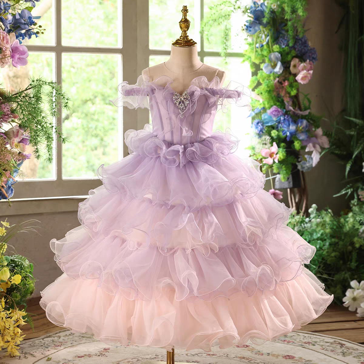 Luxury Girl Dress Tiered Princess Birthday Pageant Party Gown D202