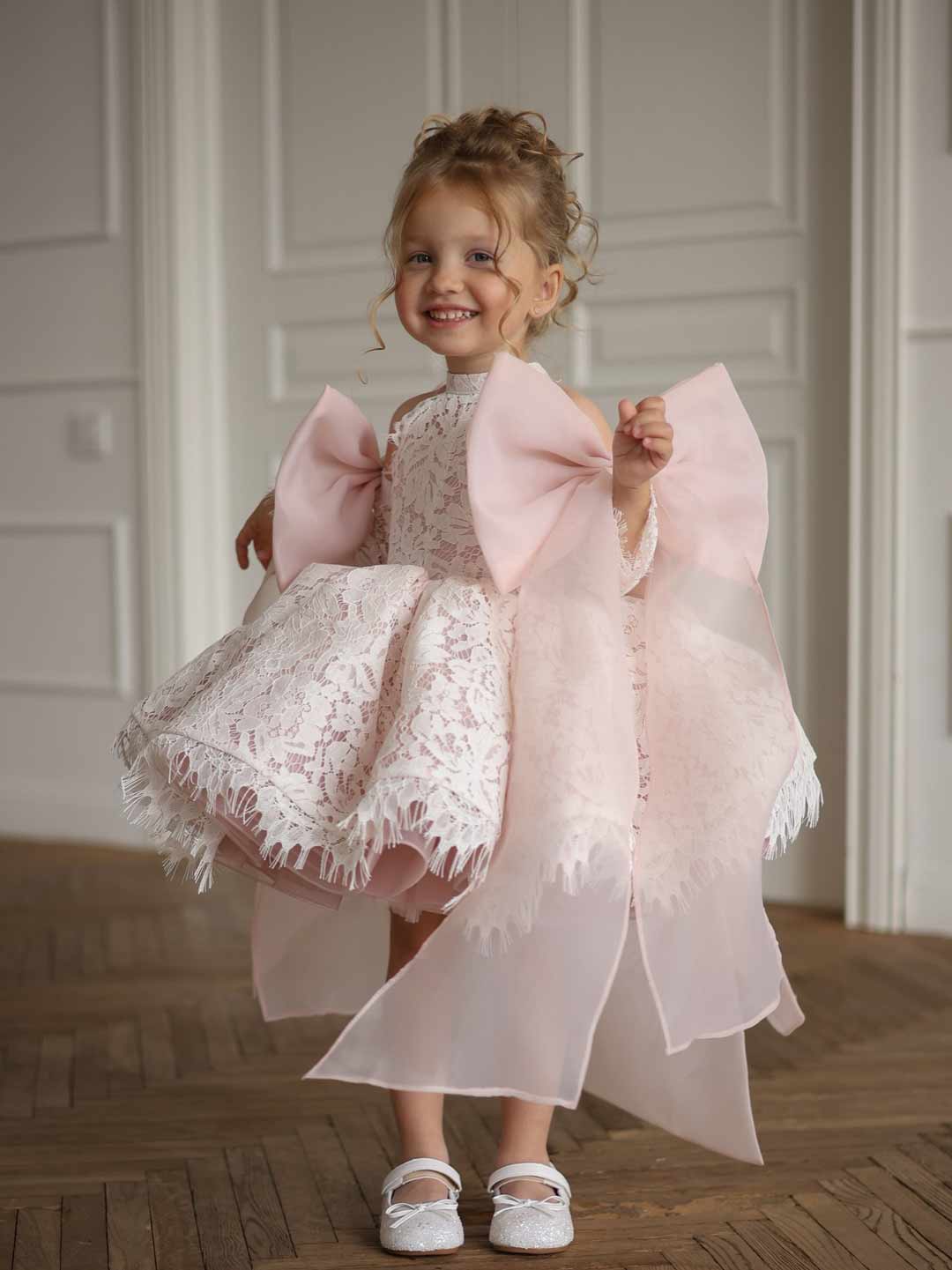 M087 light pink lace flower girl dress with bow