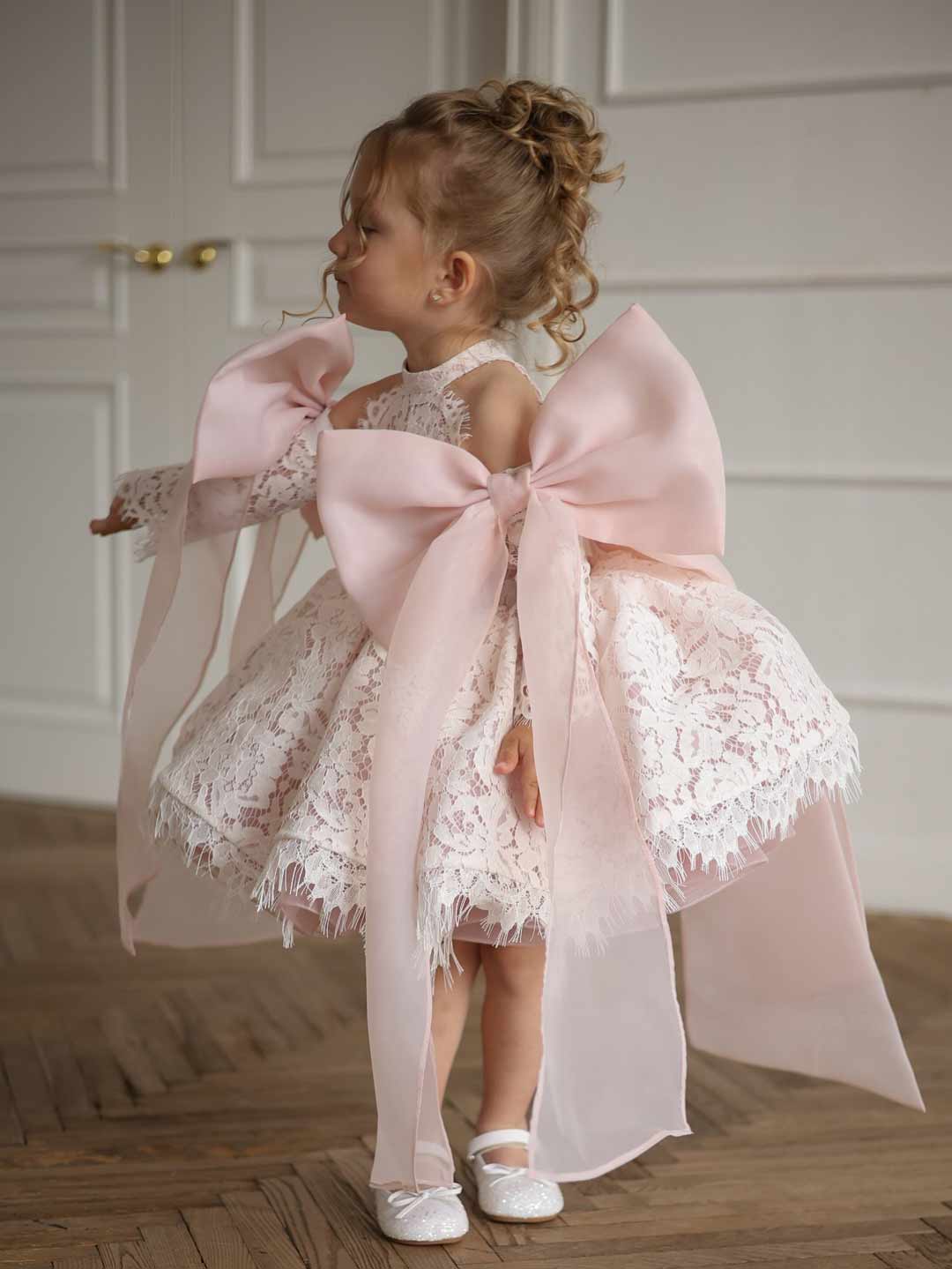 M087 light pink lace flower girl dress with bow