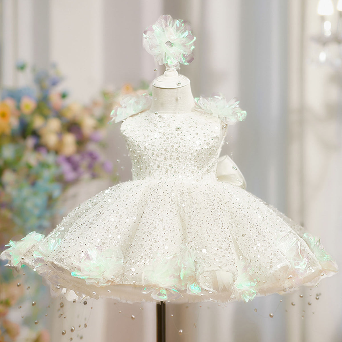 Luxury White Girl Dress Beaded Kids Princess Birthday Gown J848