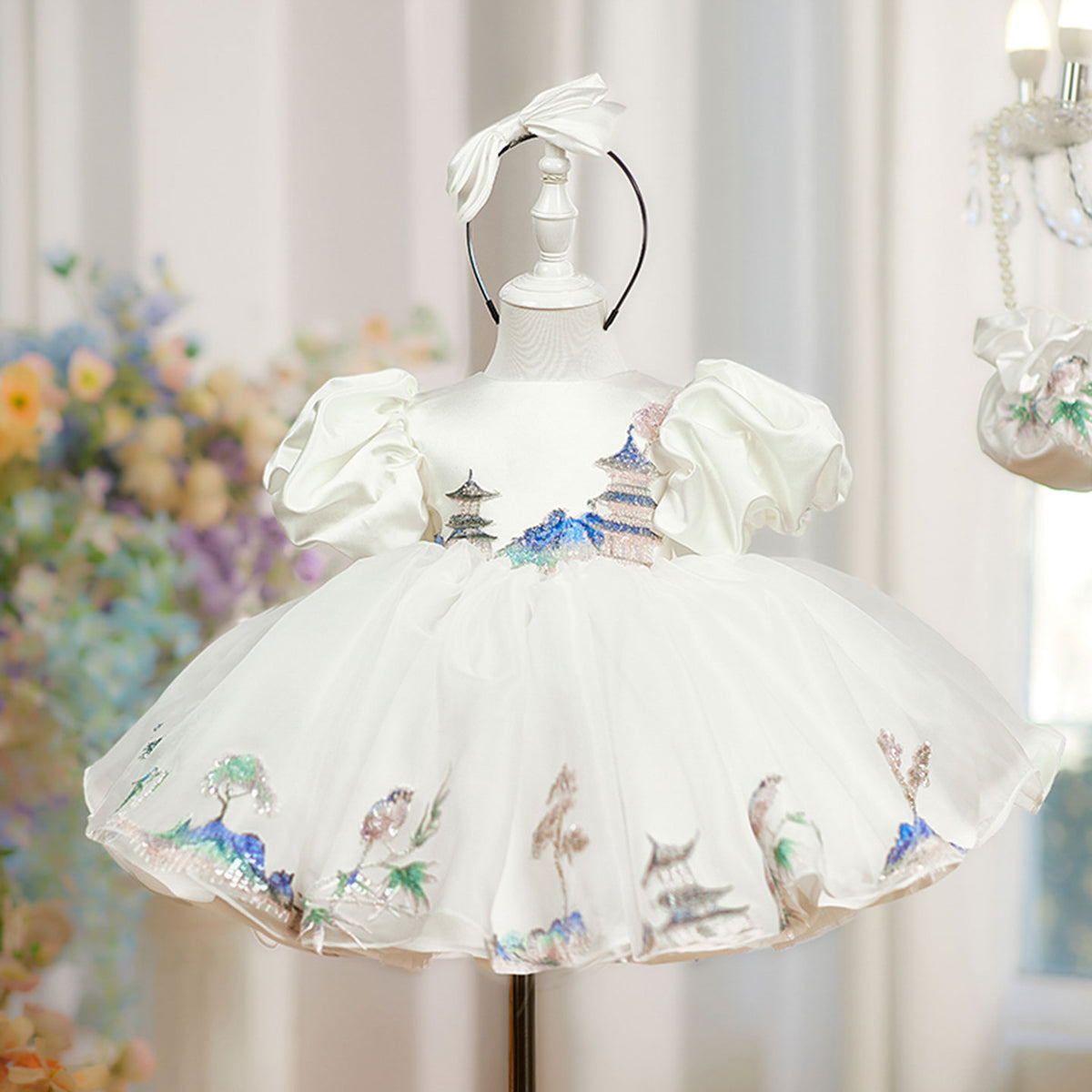 Luxury Girl Princess Dress Satin Knee Length In White D228