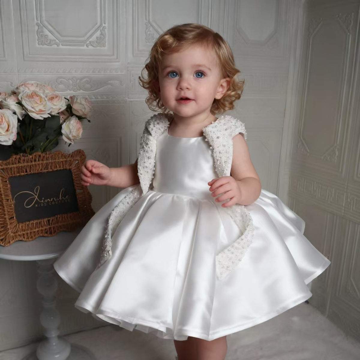 Elegant White Girl Dress Beaded Kids Princess Birthday Gown J870